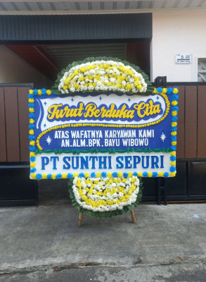 Papan Bunga Duka di Mataram Timur