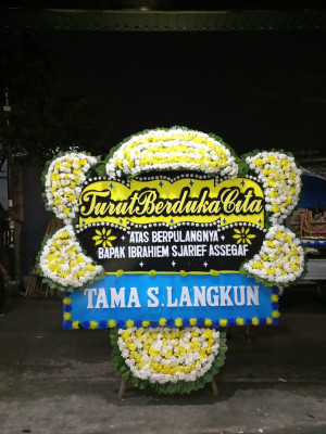 Papan Bunga Duka di Mataram Timur